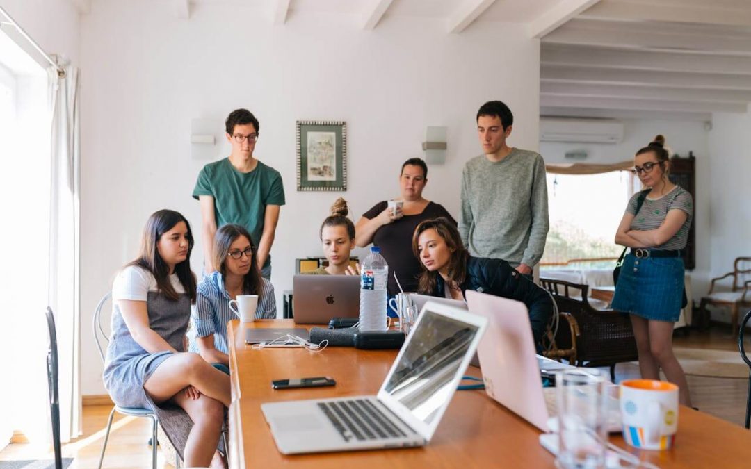 Trabajar en una Startup Tecnológica: Ventajas y desventajas